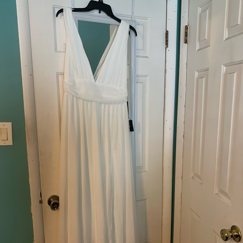 White maxi dress
